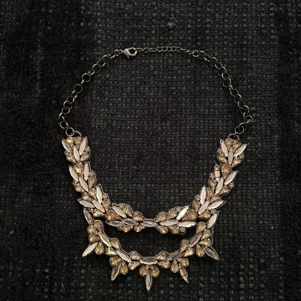 New Crystal Beaded Necklace